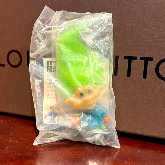 New in package glow in the dark troll from the 90s!! - Picture 1 of 3